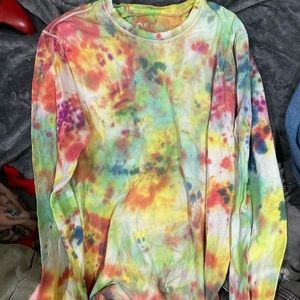 Long sleeve tie dye